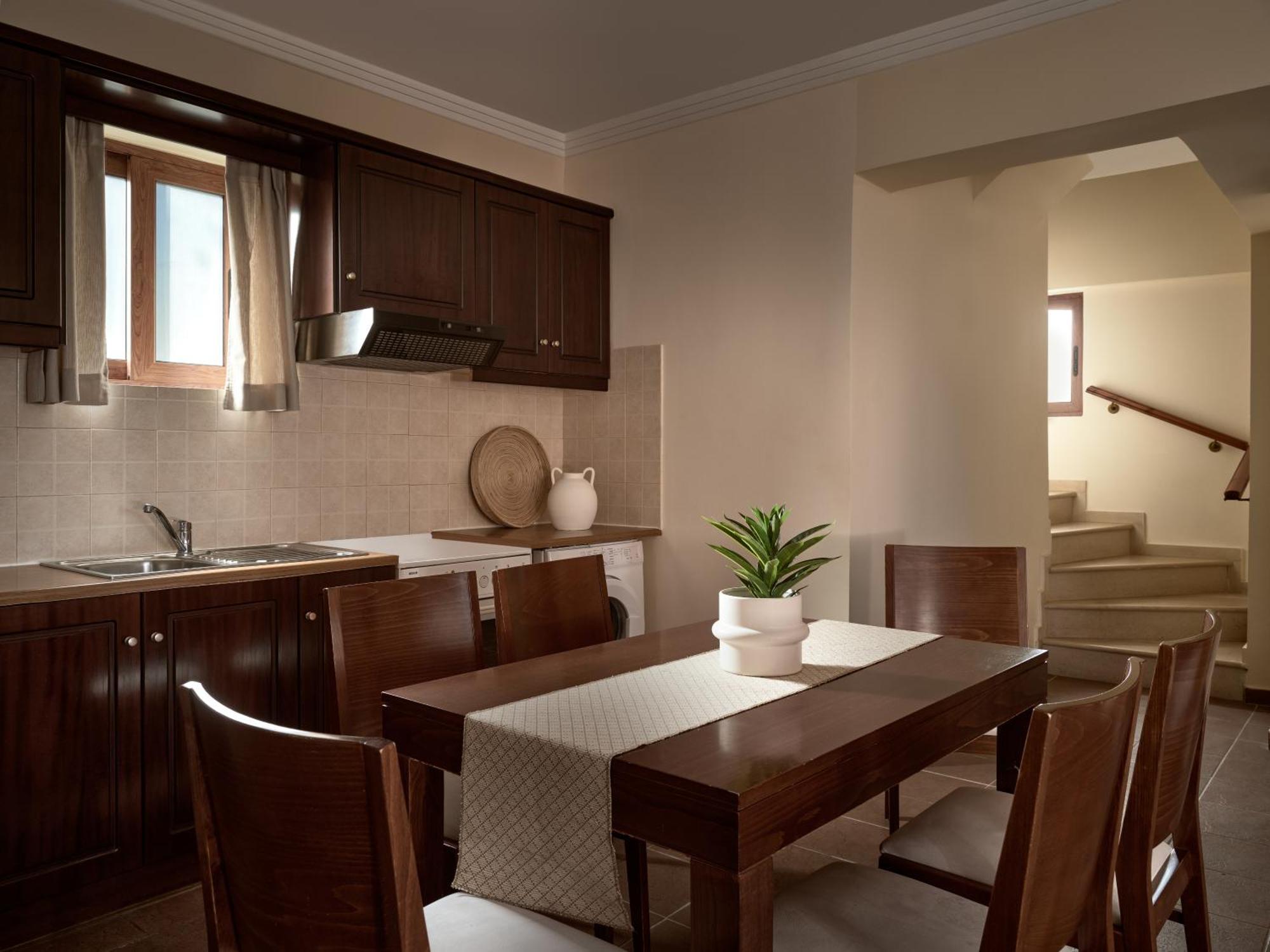 Hotel St John Villas (Adults Only) Циливи Экстерьер фото