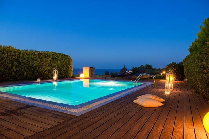 Hotel St John Villas (Adults Only) Циливи Экстерьер фото